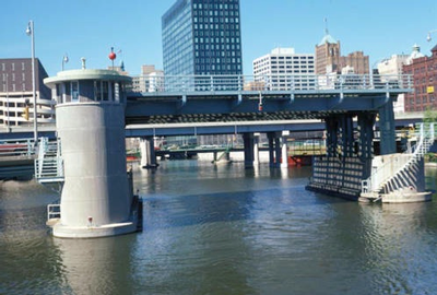 St. Paul Avenue drawbridge